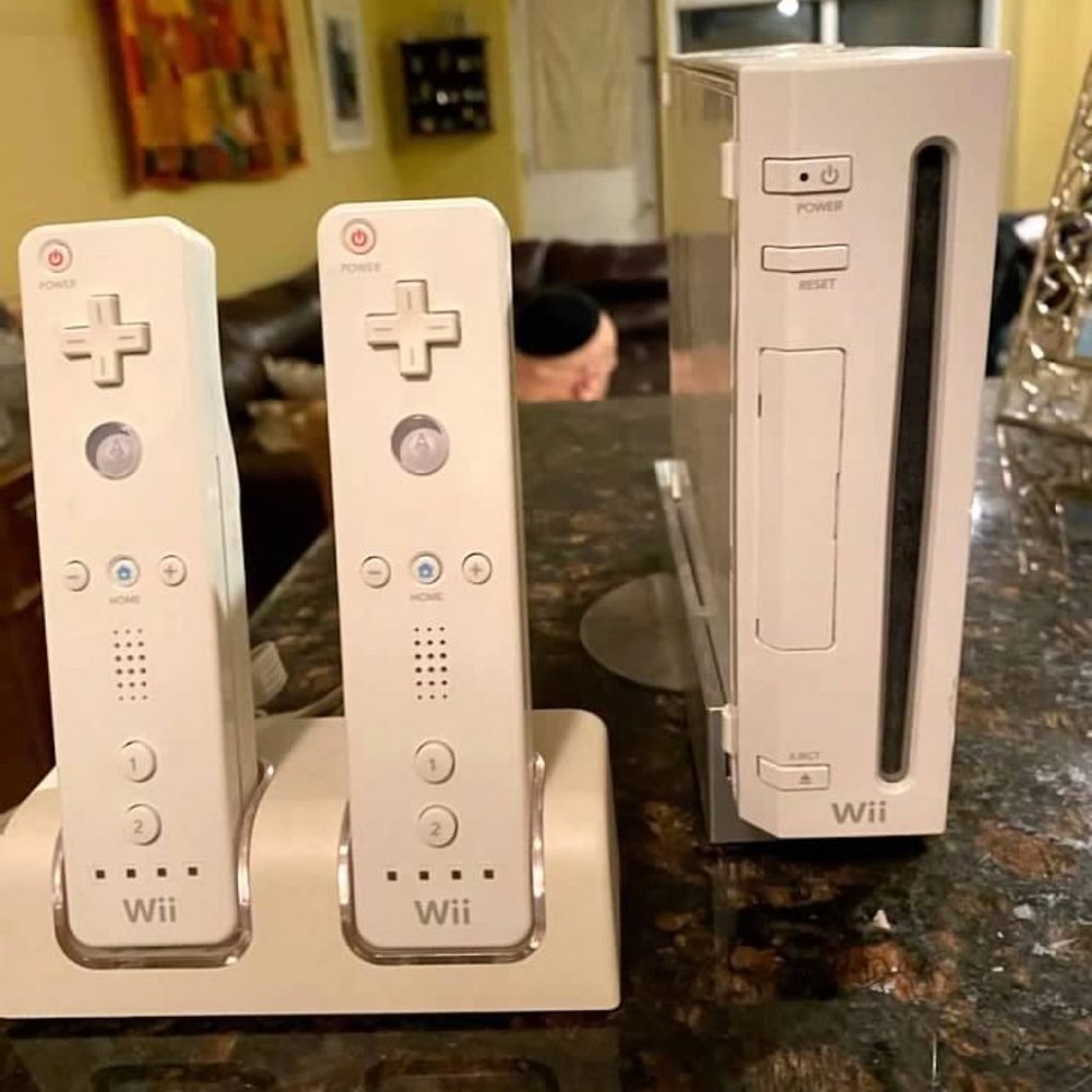 WII Gaming System